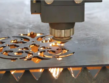 Artistic metal cutting